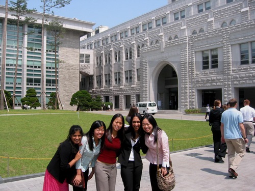​Du học Thạc sĩ tại Hàn Quốc có nên hay không?