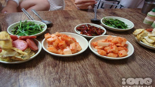 Chi phí thông thường cho mỗi bữa ăn Hàn Quốc là 2-3$
